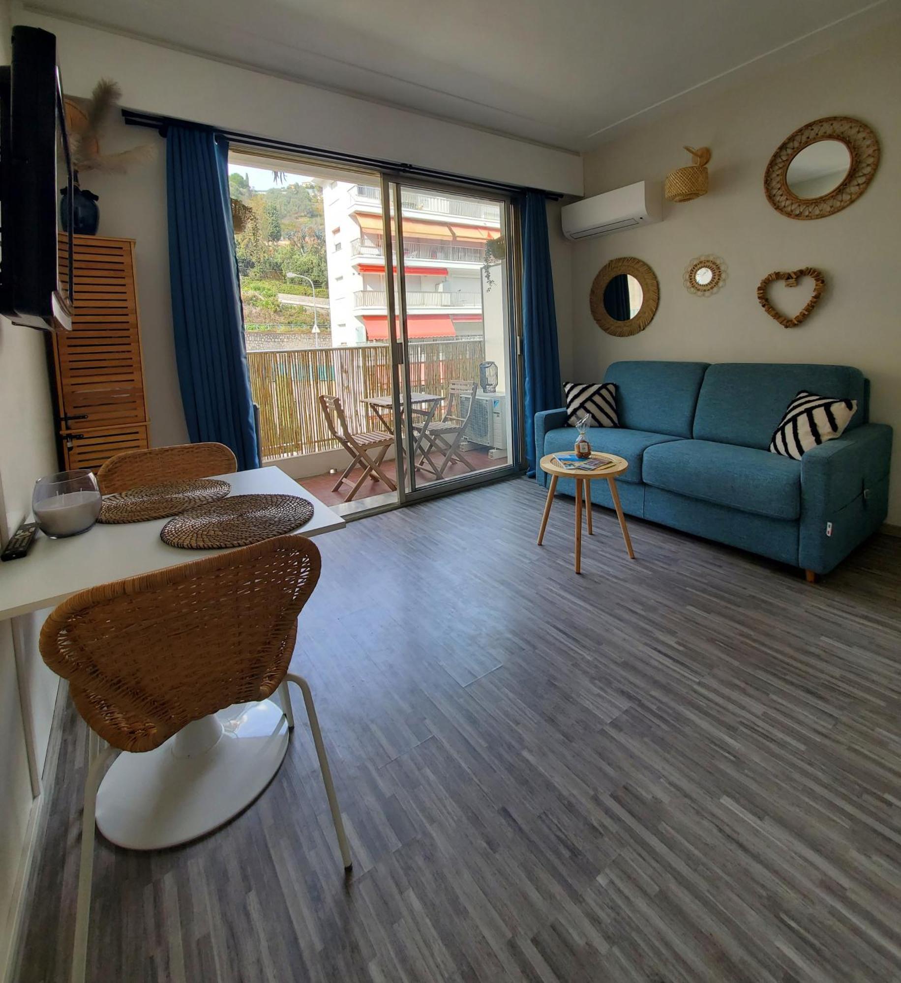 Monaco A 50m, Neuf, Clim Et Wifi *