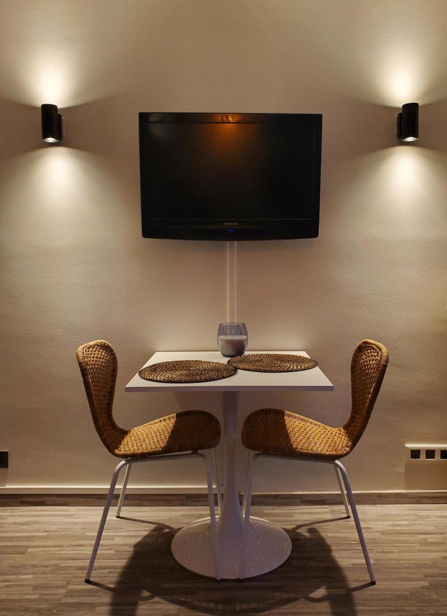 Appartement Monaco A 50m, Neuf, Clim Et Wifi *
