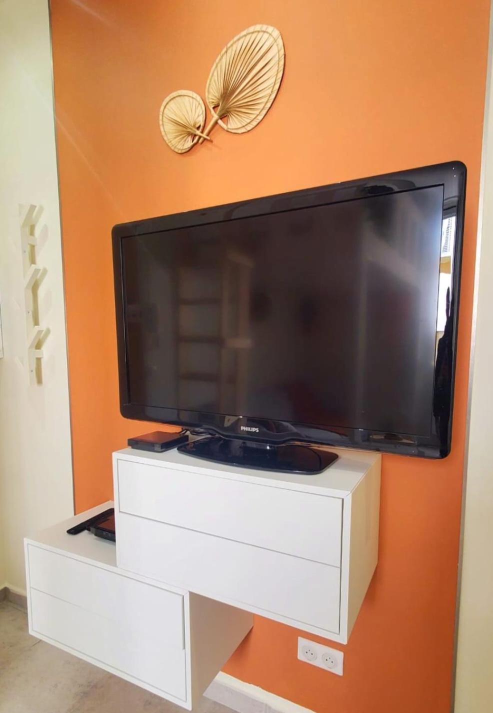 Monaco A 50m, Neuf, Clim Et Wifi Apartment *